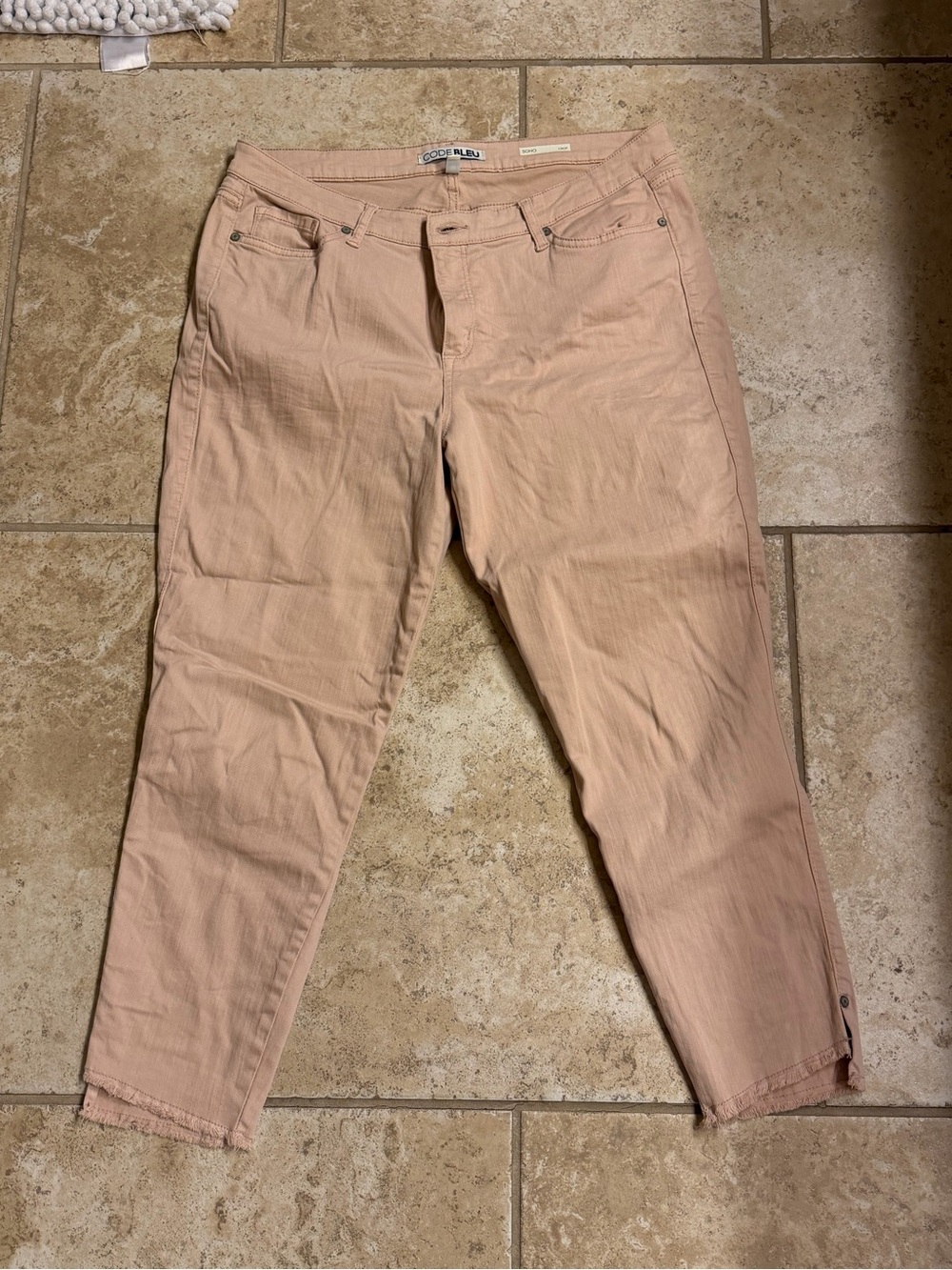 Code Bleu Blush Cropped Ankle Jeans